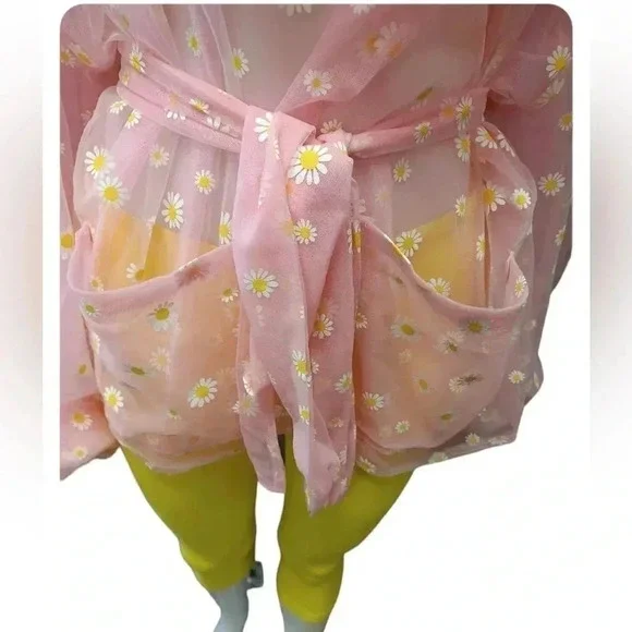 House Of Aris Sheer Pink Daisy Festival Cardigan Over Sized Hood Size  Medium - Picture 7 of 11